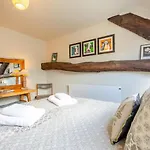1 Bed In Nr Oc-lcc14 Apartman *