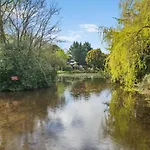1 Bed In Nr Oc-lcc14