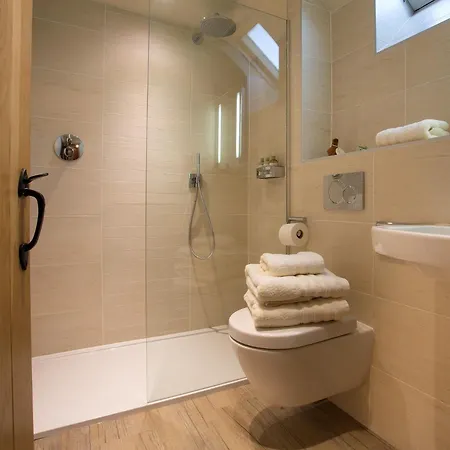Holiday home 1 Bed In Lcc14 *